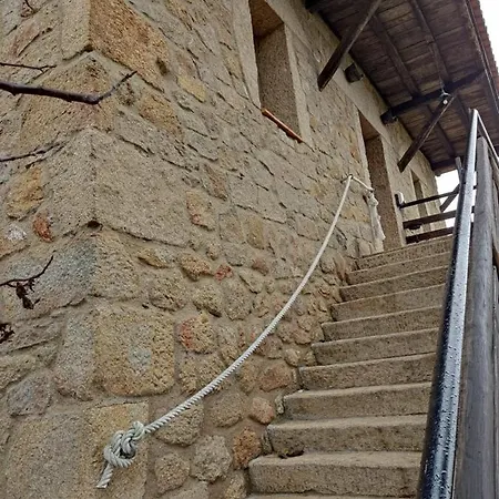 Kır Evi Ropino *