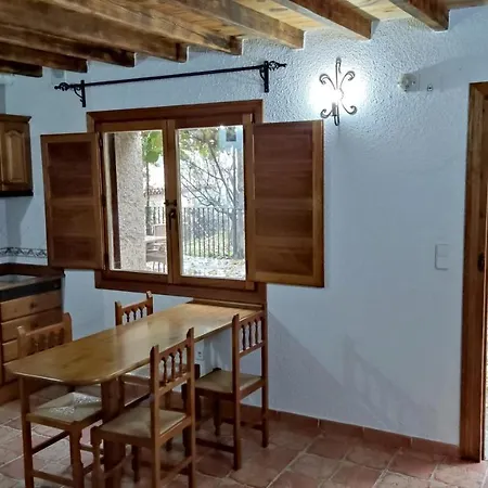 Kır Evi Ropino
